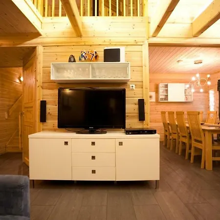 President Mountain Chalets Дом отдыха
